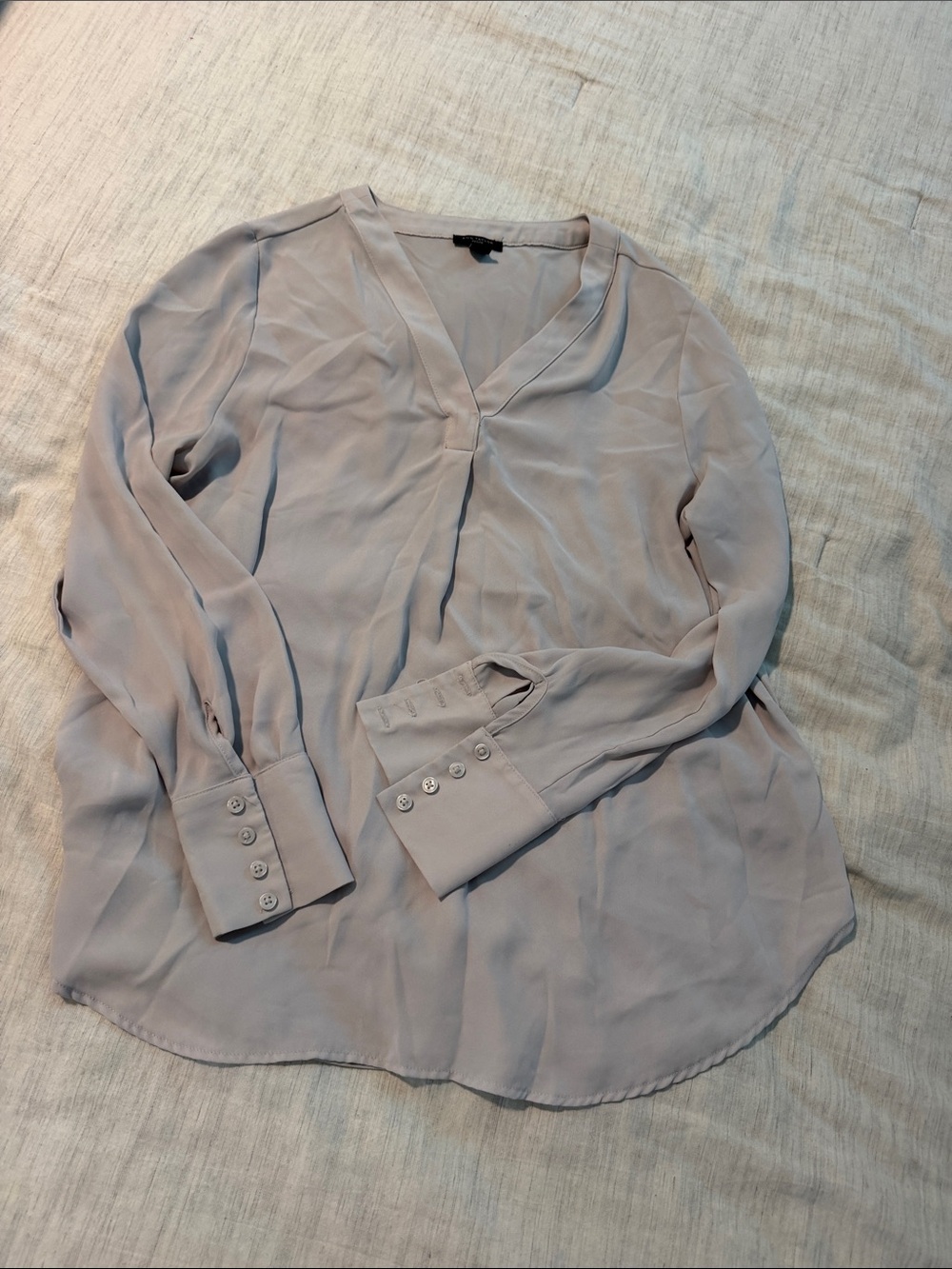 Ann Taylor Light Gray V-Neck Button Cuff Blouse